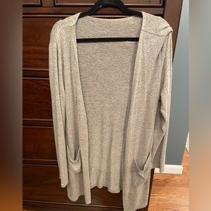 Zyia boyfriend cardigan, size L